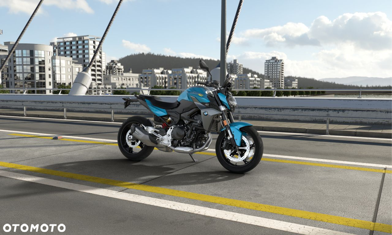 BMW F - 2