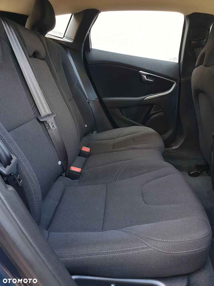 Volvo V40 Cross Country D2 Plus - 34