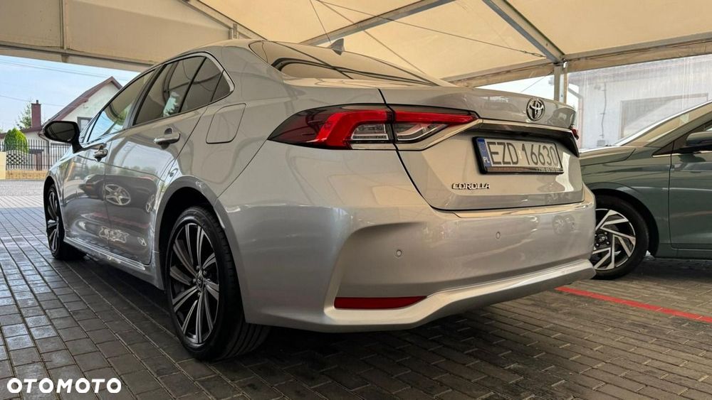Toyota Corolla - 40