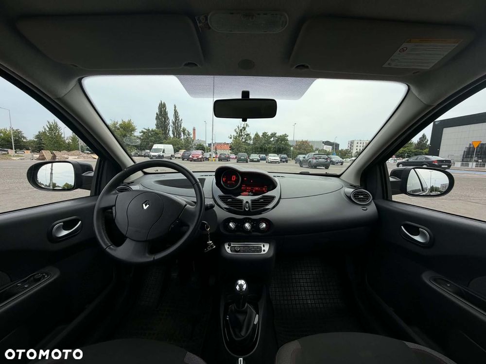 Renault Twingo dCi 85 Dynamique - 8