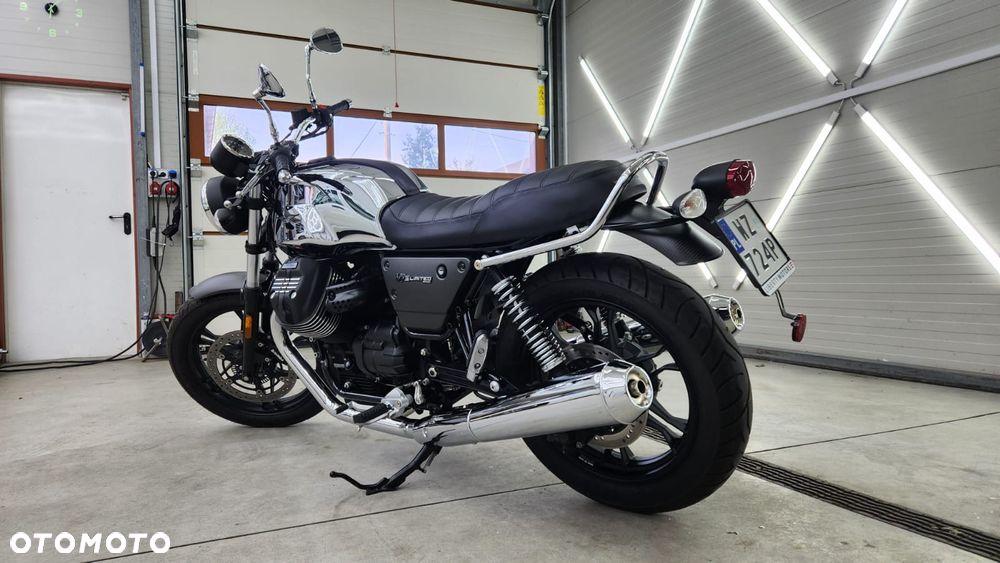 Moto Guzzi V7 - 4
