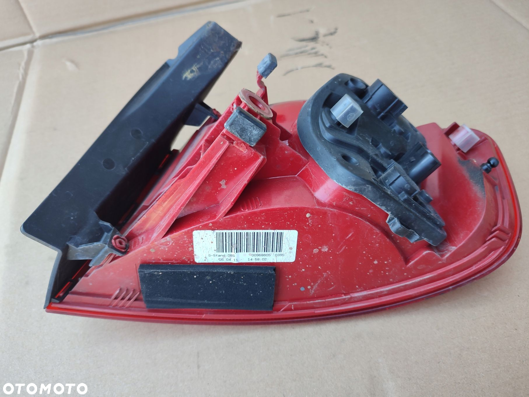 Lampa prawy tył w błotnik AUDI A4 B8 EUROPA SEDAN - 7