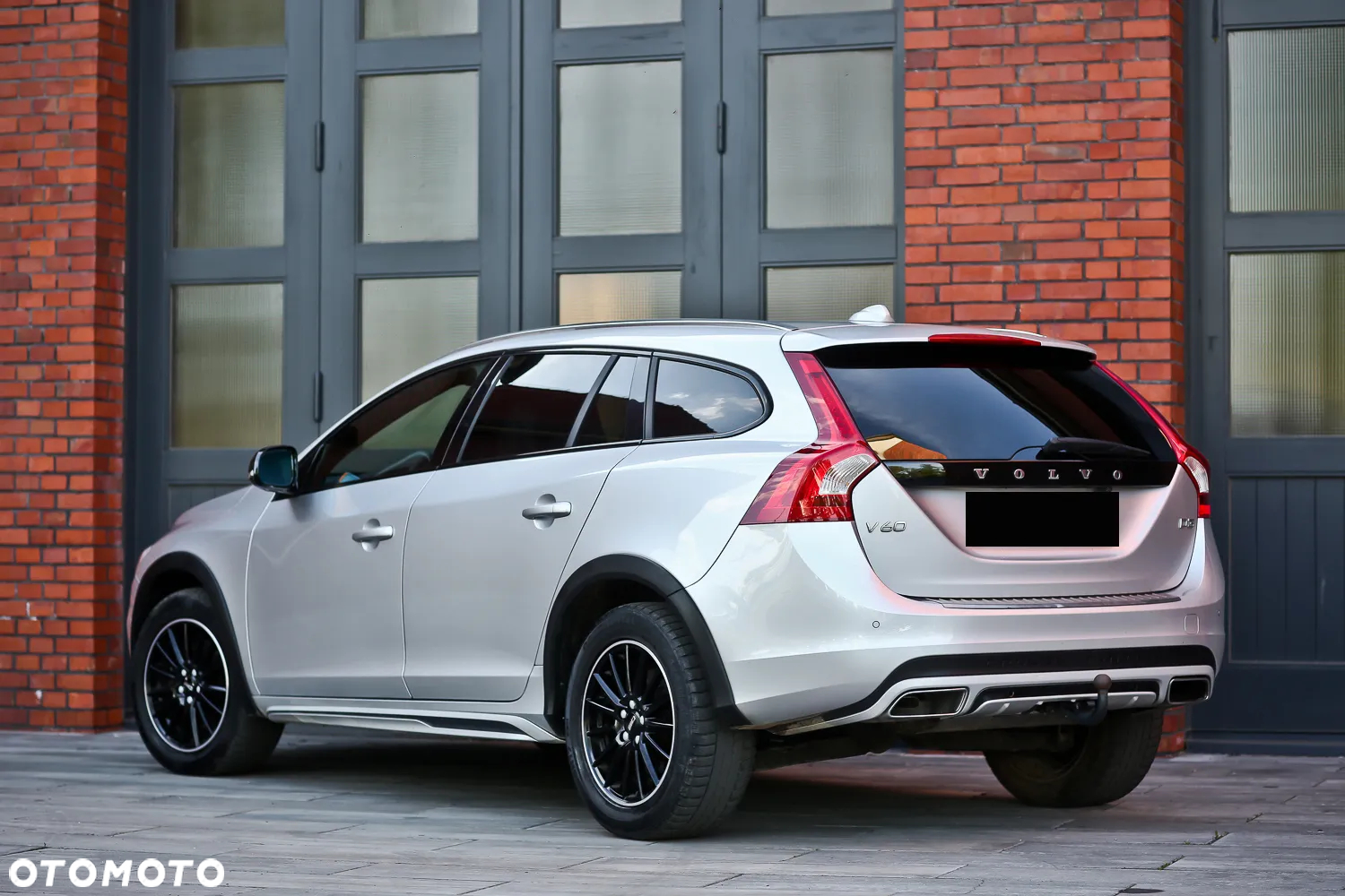 Volvo V60 Cross Country D3 Geartronic - 12