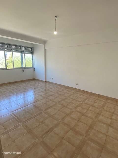 T1 em Queluz de Baixo, Concelho de Oeiras - Grande imagem: 3/7
