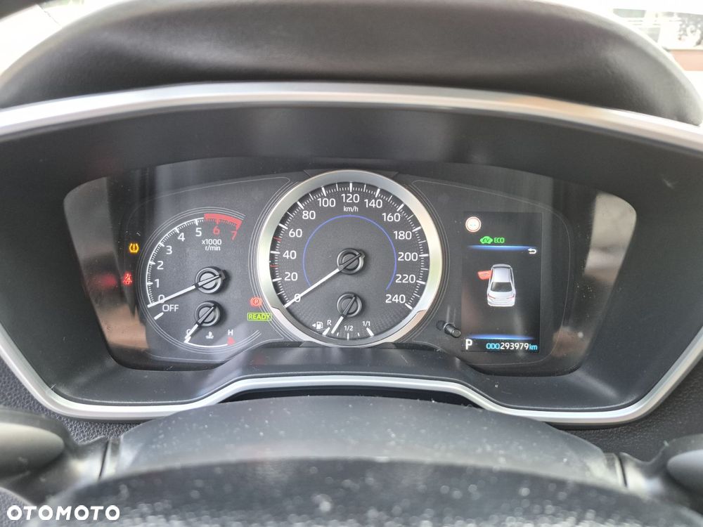 Toyota Corolla 1.8 Hybrid Active - 8