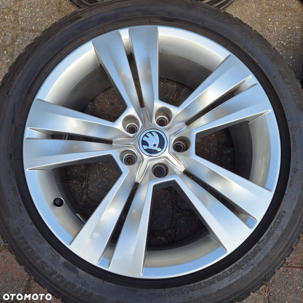 LATO SKODA SUPERB KAROQ OCTAVIA VW PASSAT TOURAN BEETLE T-ROC 215/50 R18 - 3