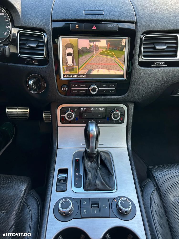 Volkswagen Touareg - 7