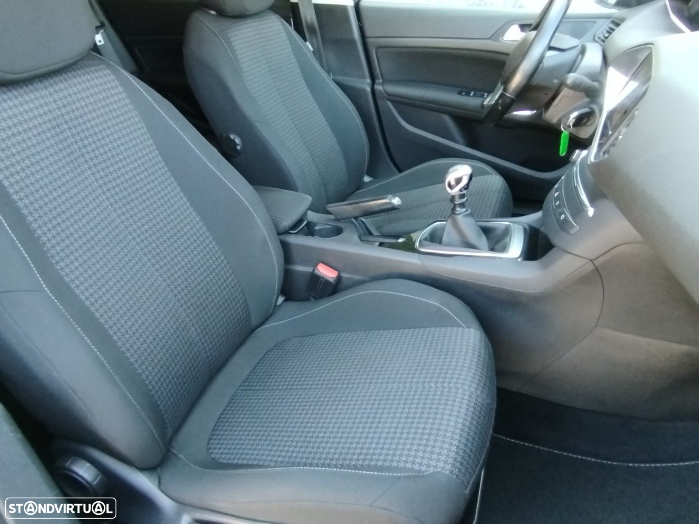 Peugeot 308 SW 1.6 e-HDi Active - 17