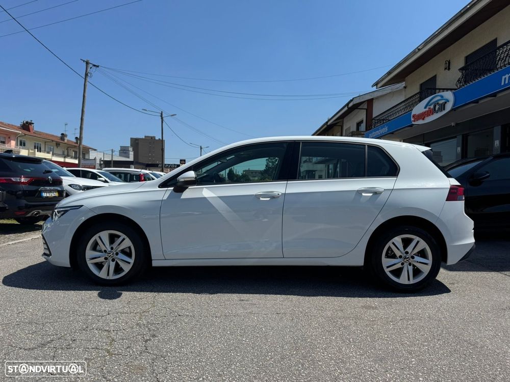 VW Golf 2.0 TDI Conceptline - 3