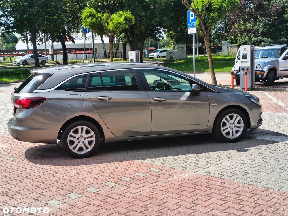 Opel Astra - 12