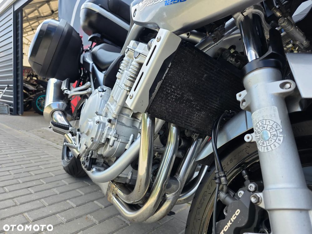 Suzuki Bandit - 27