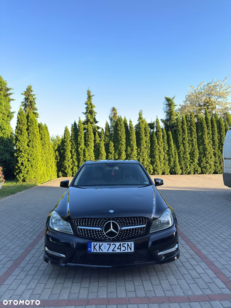 Mercedes-Benz Klasa C 250 7G-TRONIC - 2