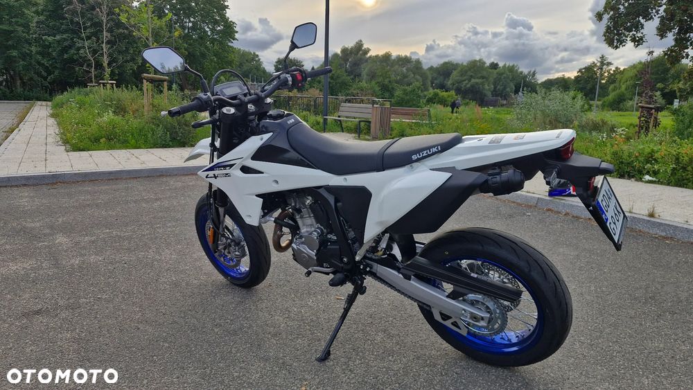 Suzuki DR-Z - 26