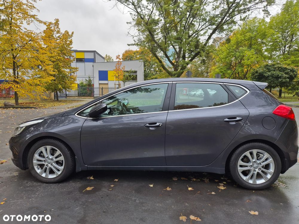 Kia Ceed - 7