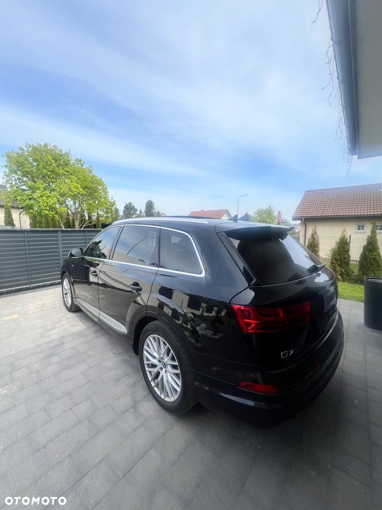 Audi Q7 - 3