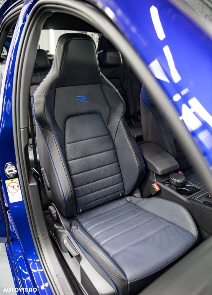 Volkswagen Golf 2.0 TSI DSG 4Motion R - 13