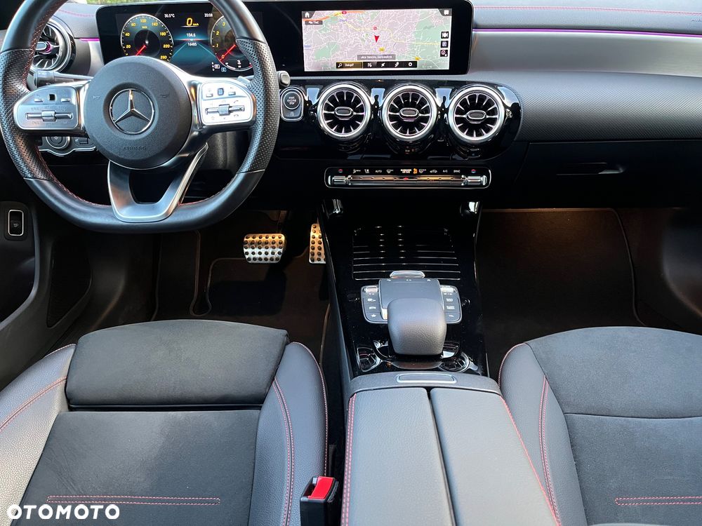 Mercedes-Benz CLA 200 AMG Line 7G-DCT - 17