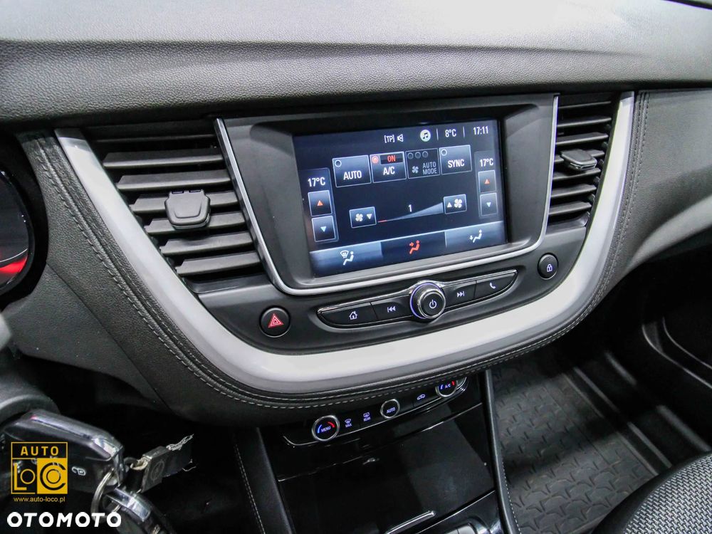 Opel Grandland X 1.2 T Enjoy S&S - 19