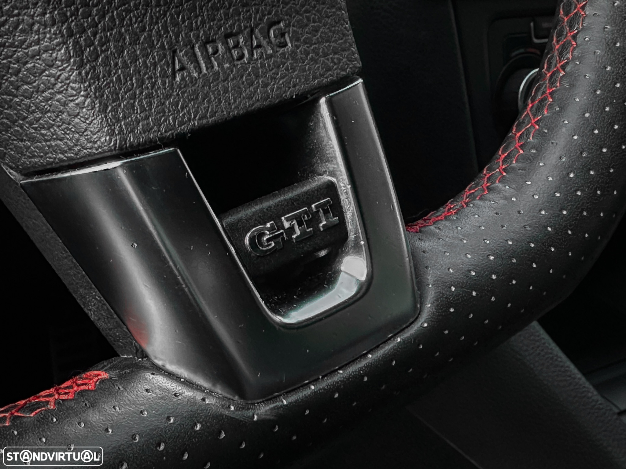 VW Golf 2.0 GTI - 9