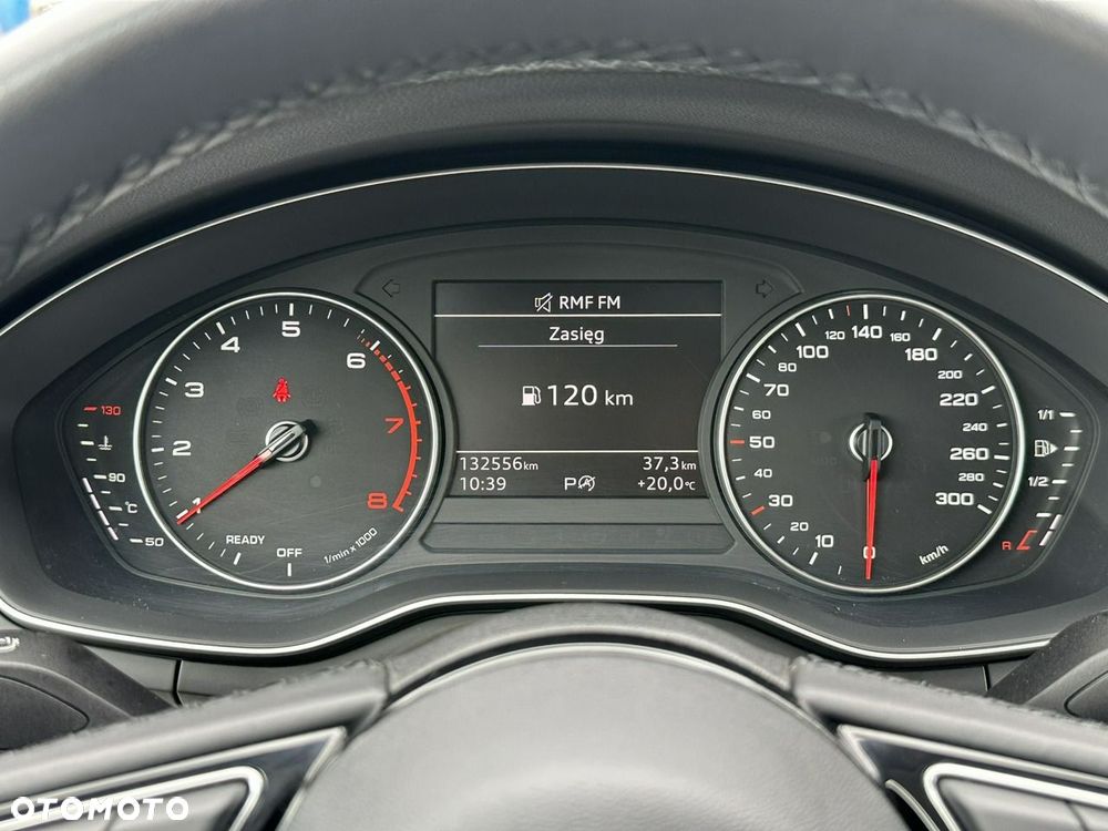 Audi A4 Limousine - 32