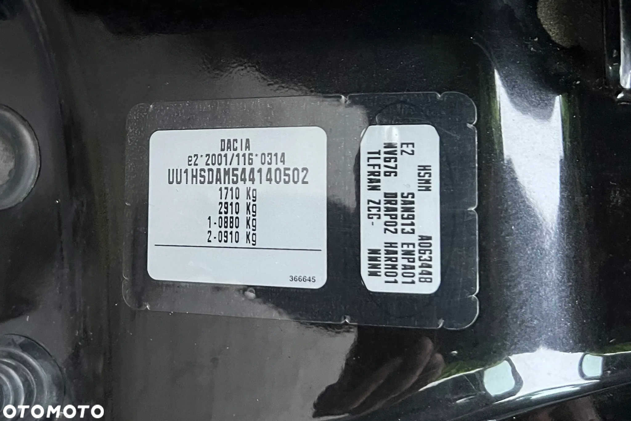 Dacia Duster 1.6 - 33