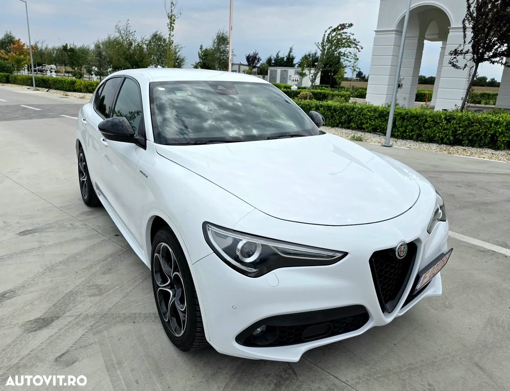 Alfa Romeo Stelvio 2.2 16V AT8 Q4 Veloce - 8