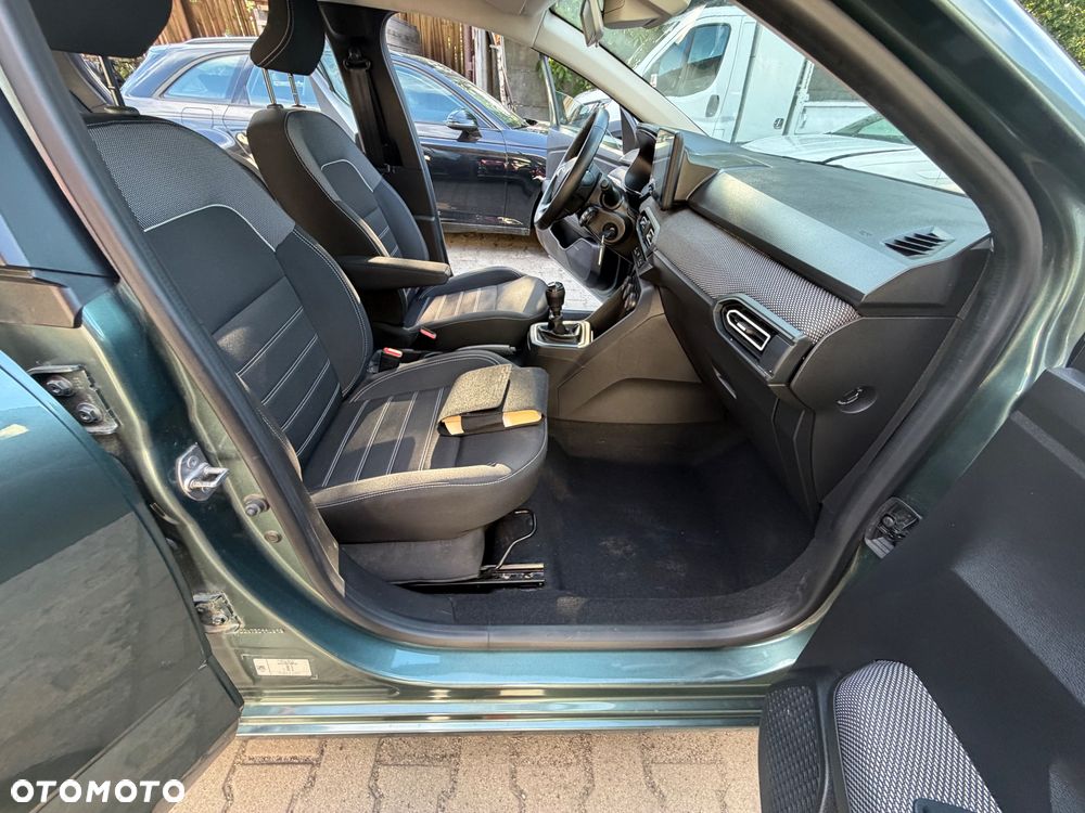 Dacia Sandero - 6