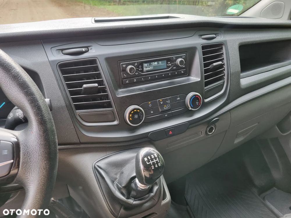 Ford Transit Custom - 10