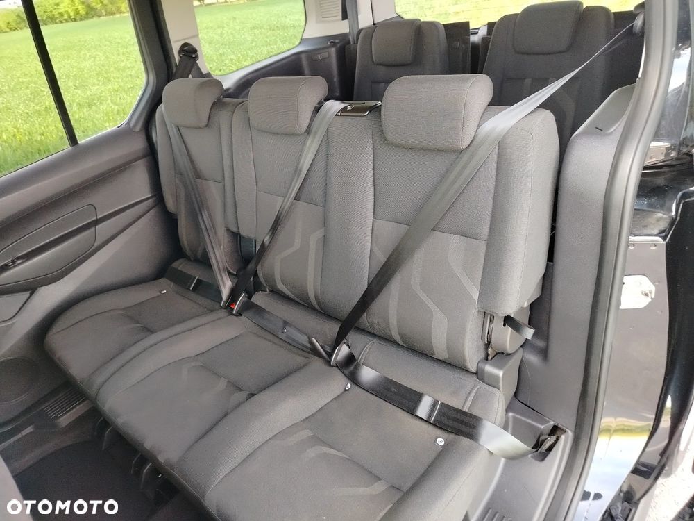 Ford Tourneo Connect Grand 1.6 TDCi Titanium - 24