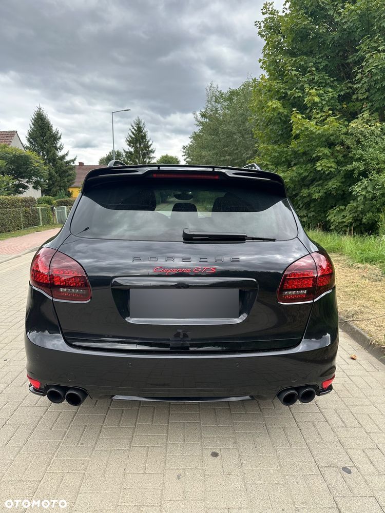 Porsche Cayenne - 8