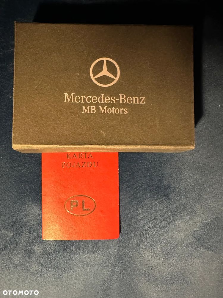 Mercedes-Benz Klasa E 220 d 9G-TRONIC - 16