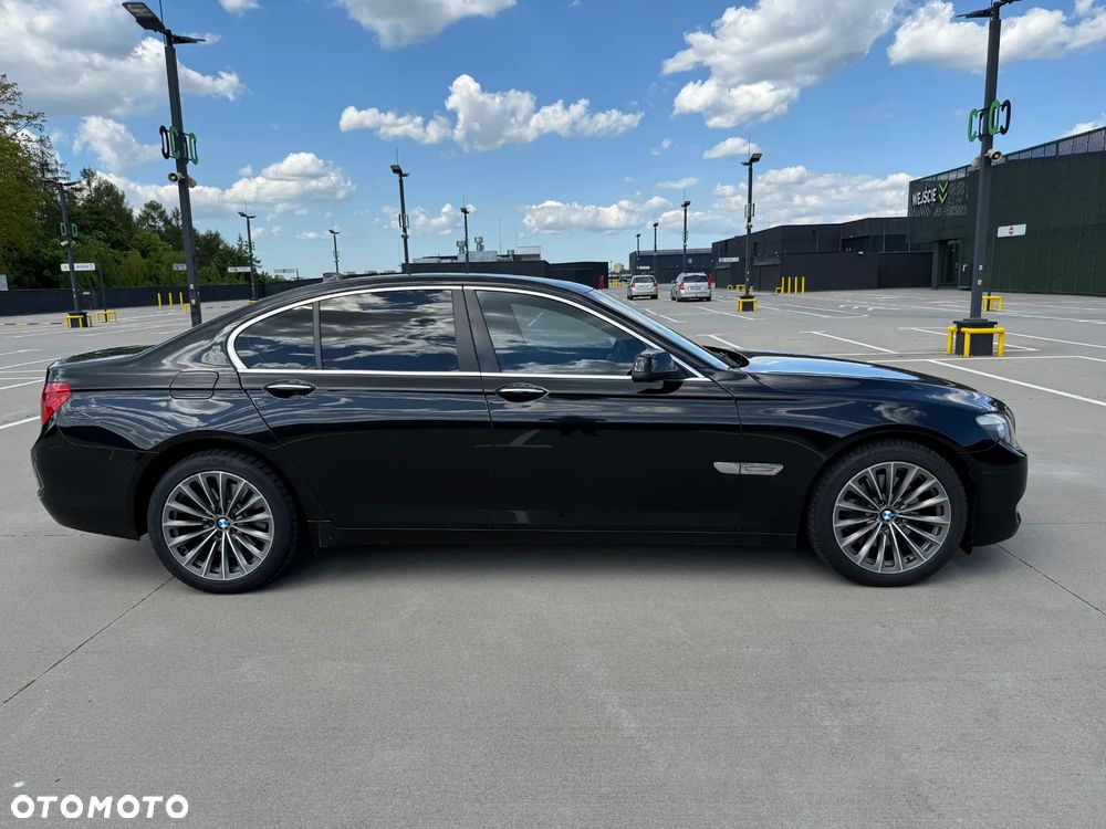 BMW Seria 7 730d Blue Performance - 4