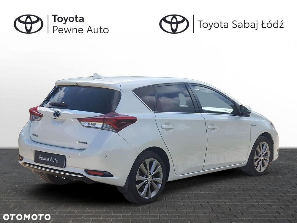 Toyota Auris - 6