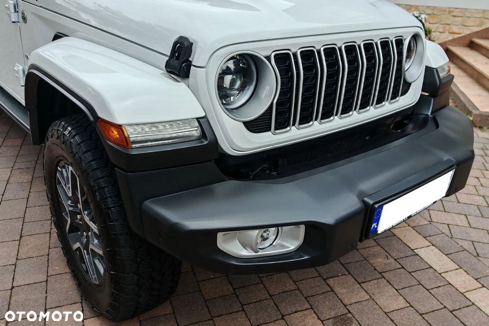 Jeep Wrangler Unlimited GME 2.0 Turbo Sahara - 38