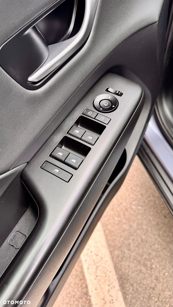 Hyundai Kona 1.6 GDI Hybrid Executive DCT - 16