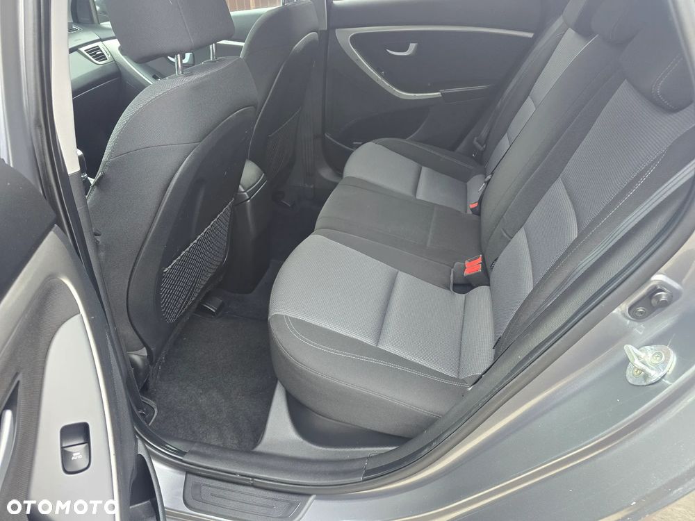 Hyundai i30 1.6 Style - 25