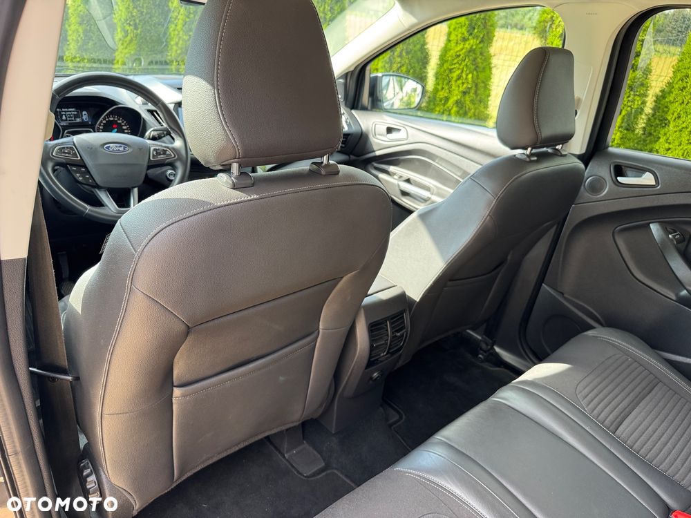 Ford Kuga 1.5 EcoBoost FWD Titanium X - 30