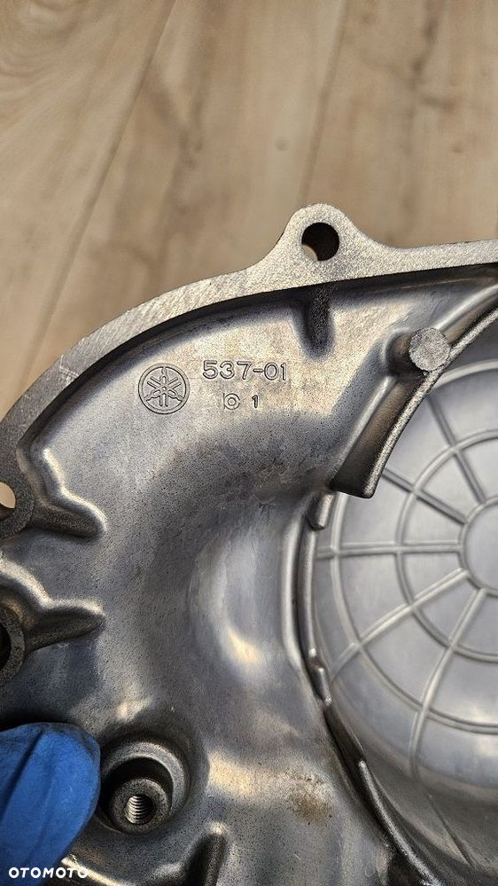 Dekiel sprzęgła pokrywa Yamaha YZ125C - 8