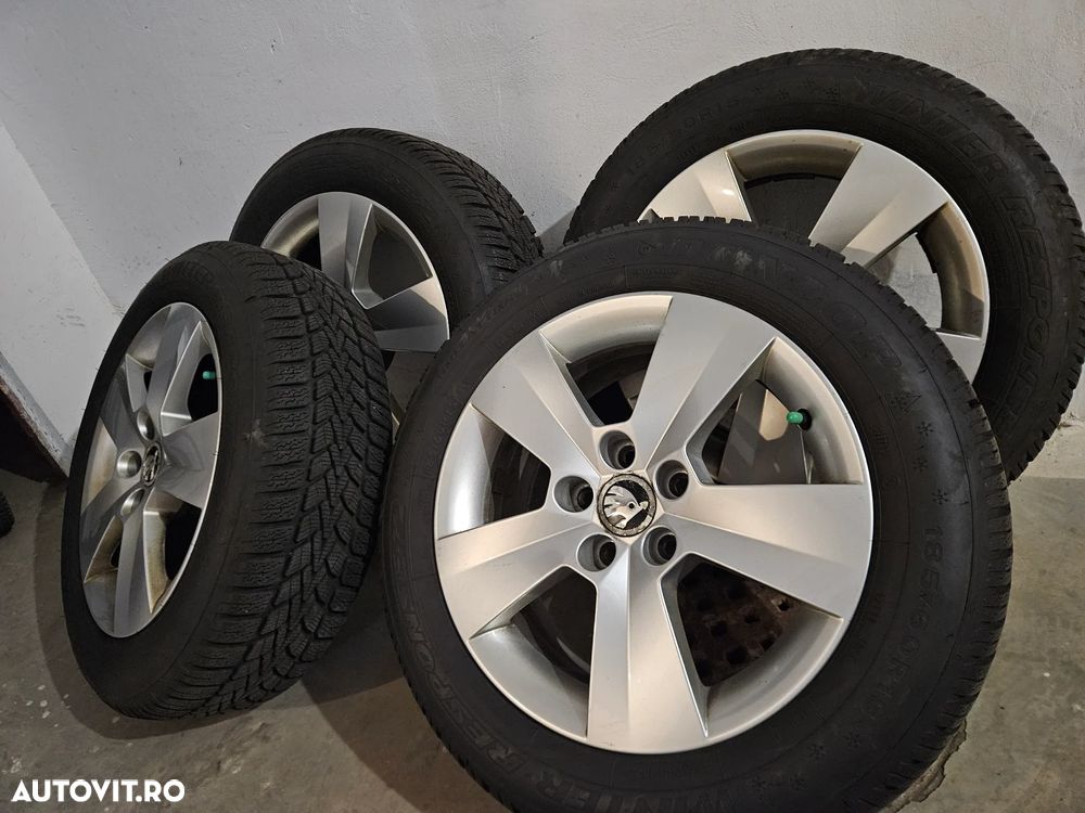 Skoda RAPID 1.2 TSI Ambition - 16