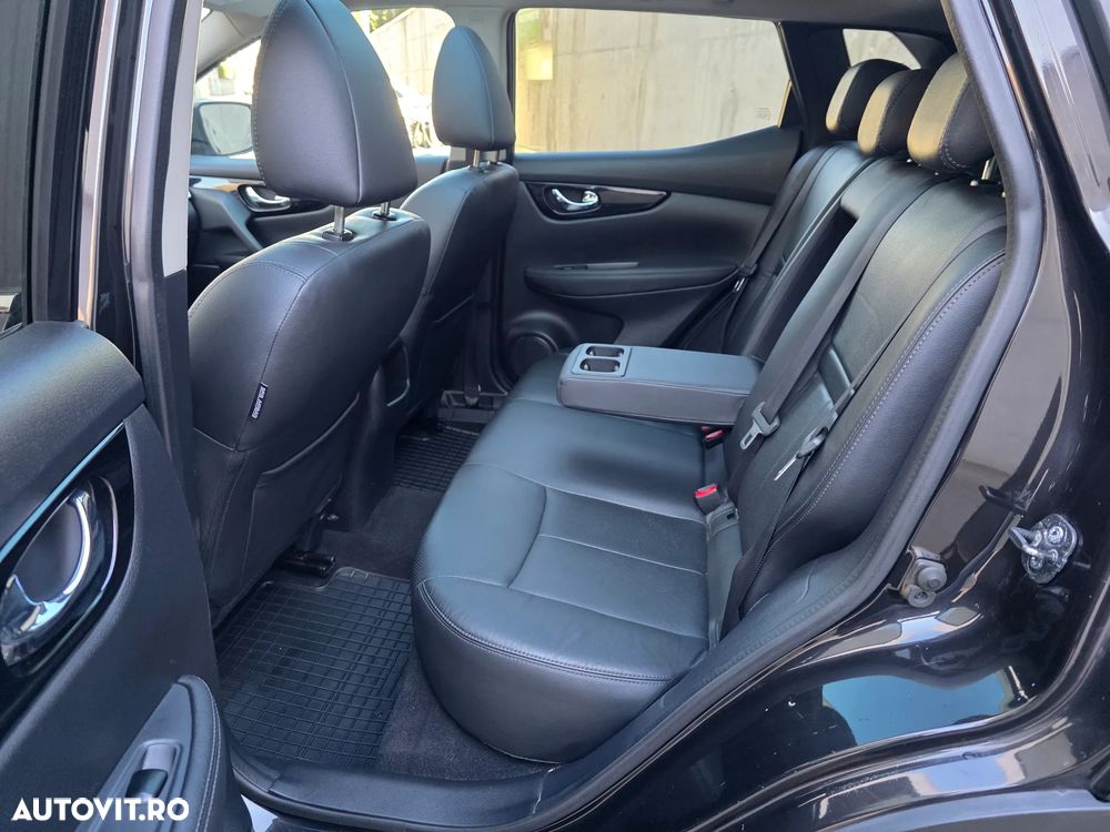 Nissan Qashqai 1.6 DCI Xtronic TEKNA+ - 7