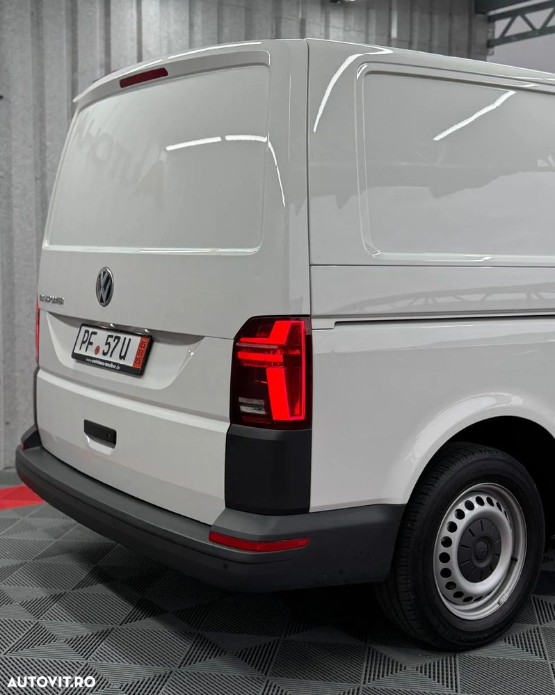 Volkswagen Transporter T6.1 Lang Plus Trendline - 13