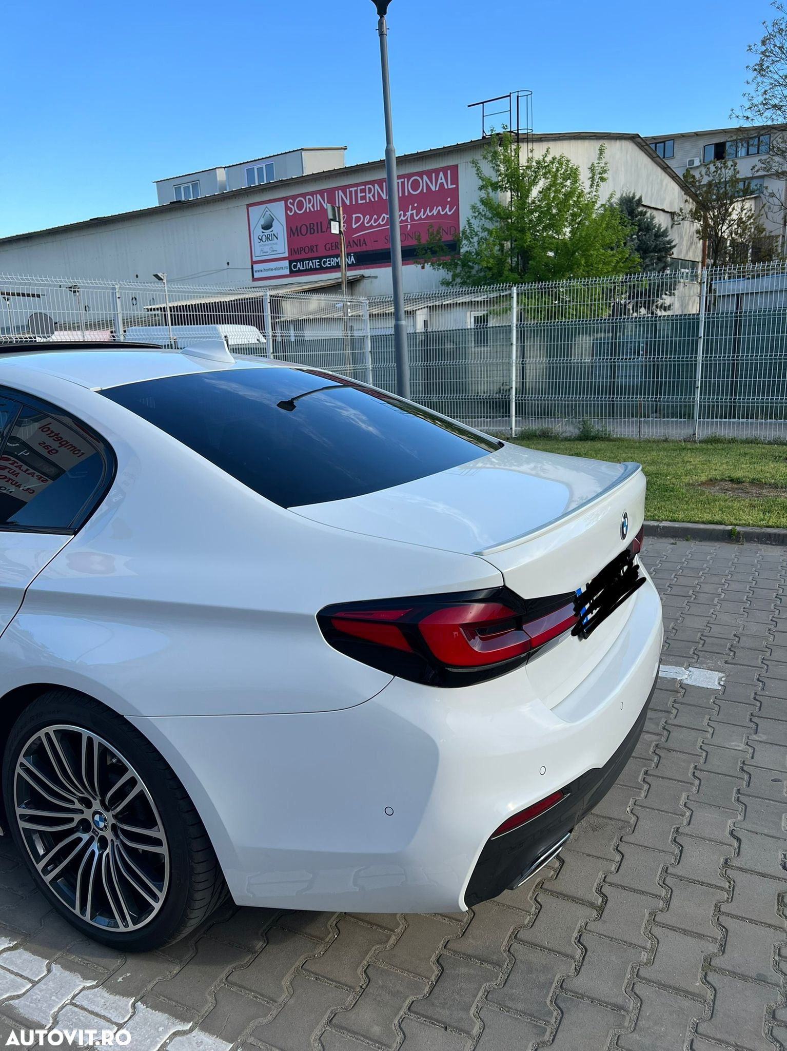 Eleron Portbagaj Bmw G30 seria 5 Calitate premium vopsit PROFESIONAL negru lucios Safir Black Metallic cod 475 sau alb Alpine weiss 3 cod 300 ⭐️⭐️⭐️⭐️⭐️ - 3
