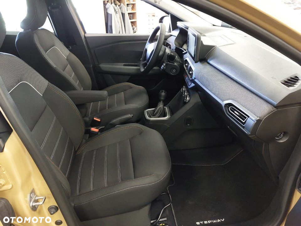 Dacia Sandero - 13
