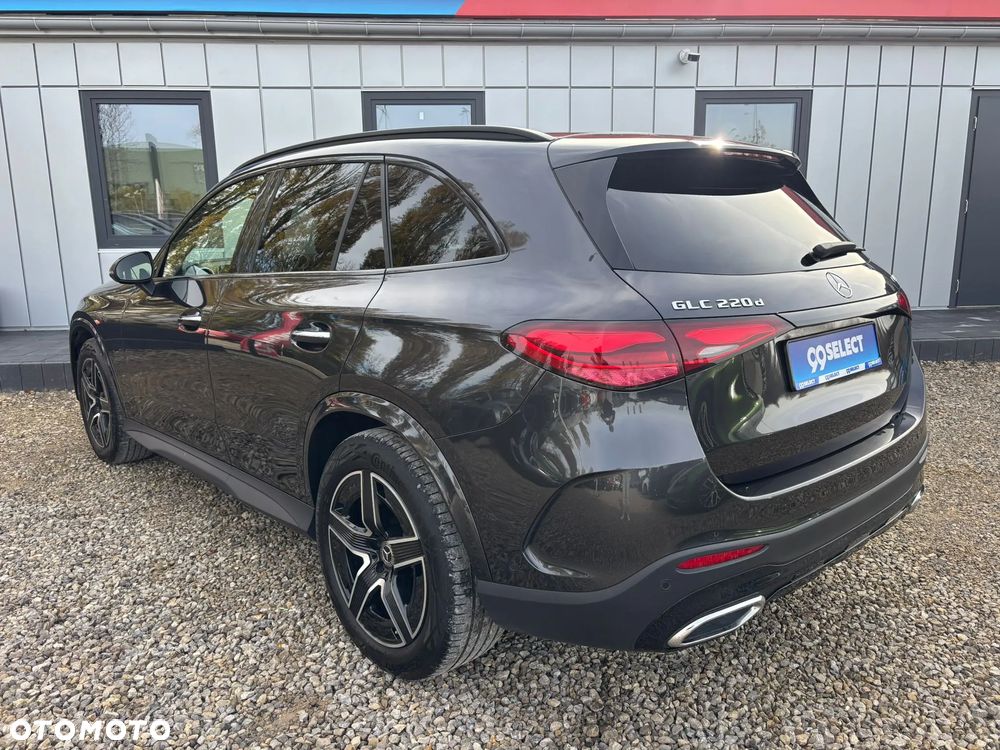 Mercedes-Benz GLC - 3