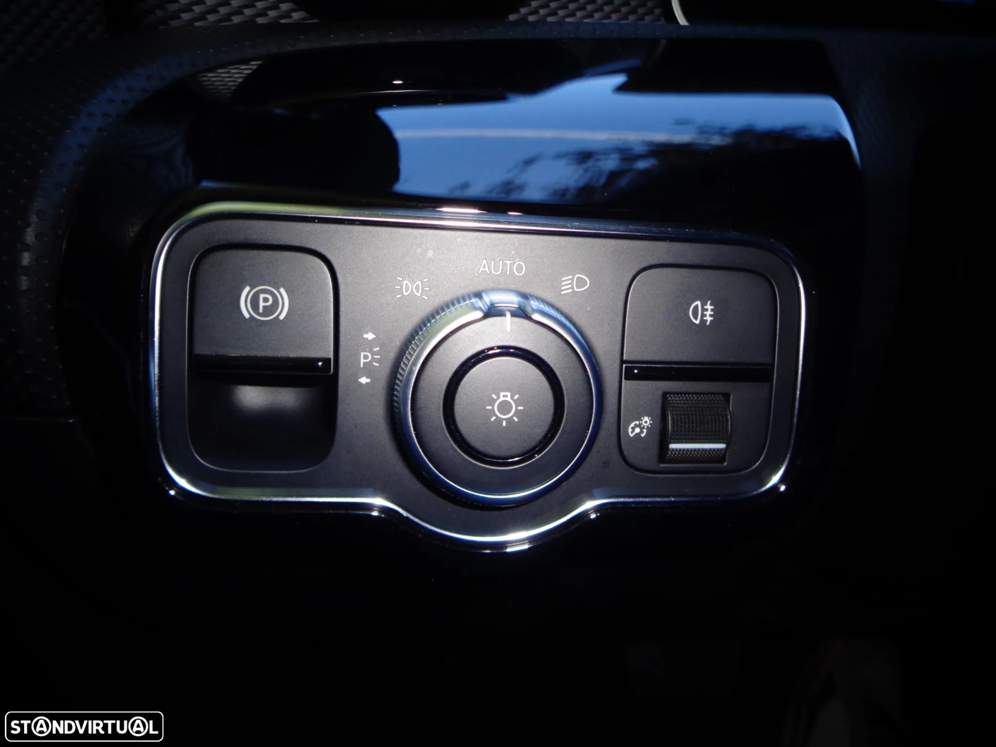 Mercedes-Benz A 180 Limousine d Style Plus Aut. - 31