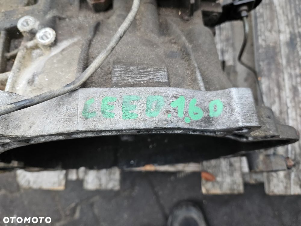 Kia Ceed II 2 Hyundai I30 1.6 CRDI skrzynia biegów  WBJ6-C - 3
