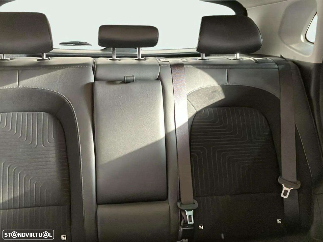 Hyundai Kauai EV 39 kWh Executive - 17
