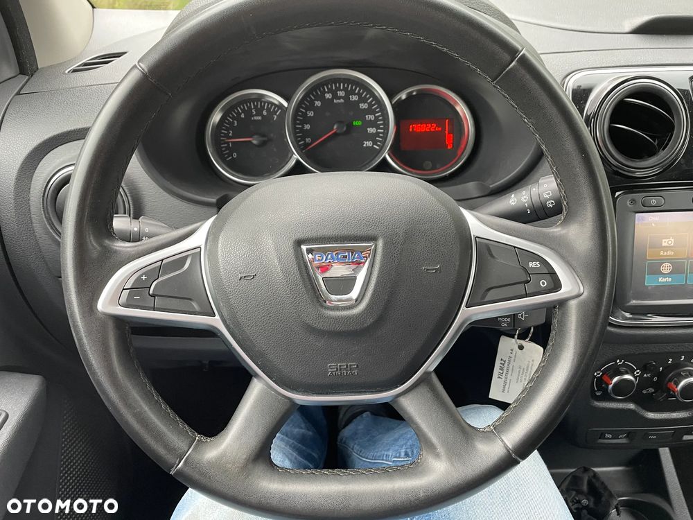 Dacia Lodgy SCe 100 Laureate - 19