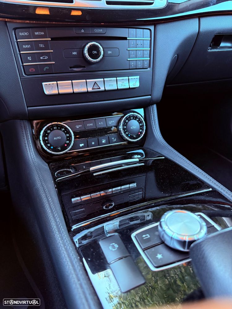 Mercedes-Benz CLS 220 - 24