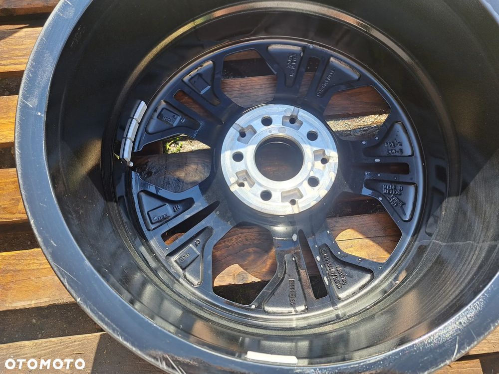 Oryg. Mercedes B-Klasa 247 A247 W247 A2474012900 7.5j 18 et53 5637 - 4